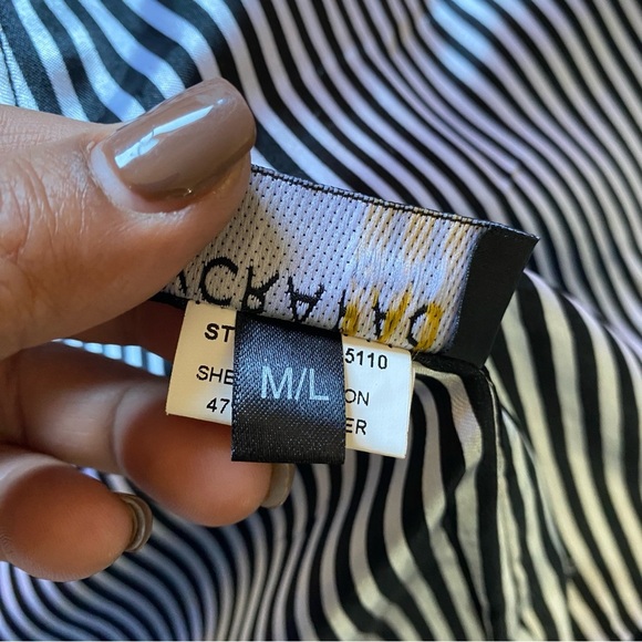 MYCRAPAC One Hoodie Rain Jacket M Black Embroidered Metallic w/ Belt Lightweight - Picture 8 of 14